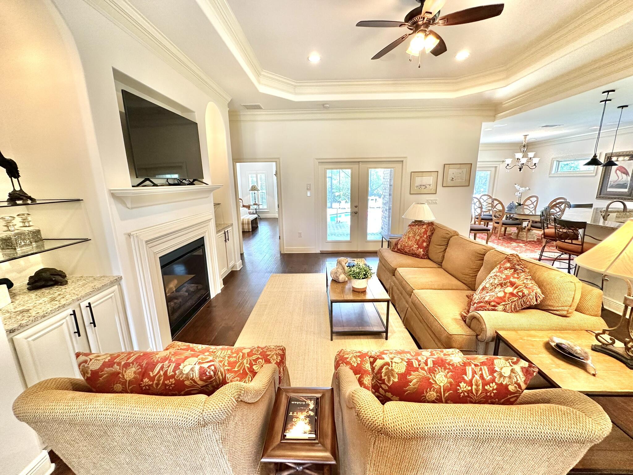 PINEHURST - Residential Lease