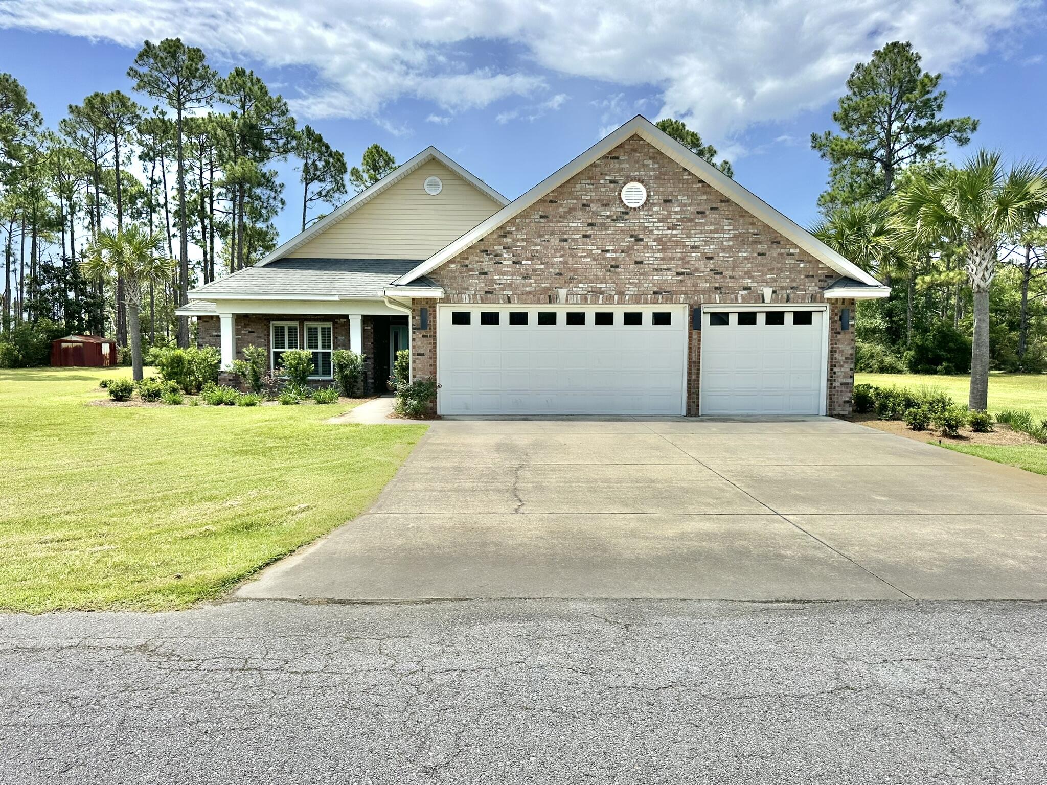 PINEHURST - Residential Lease