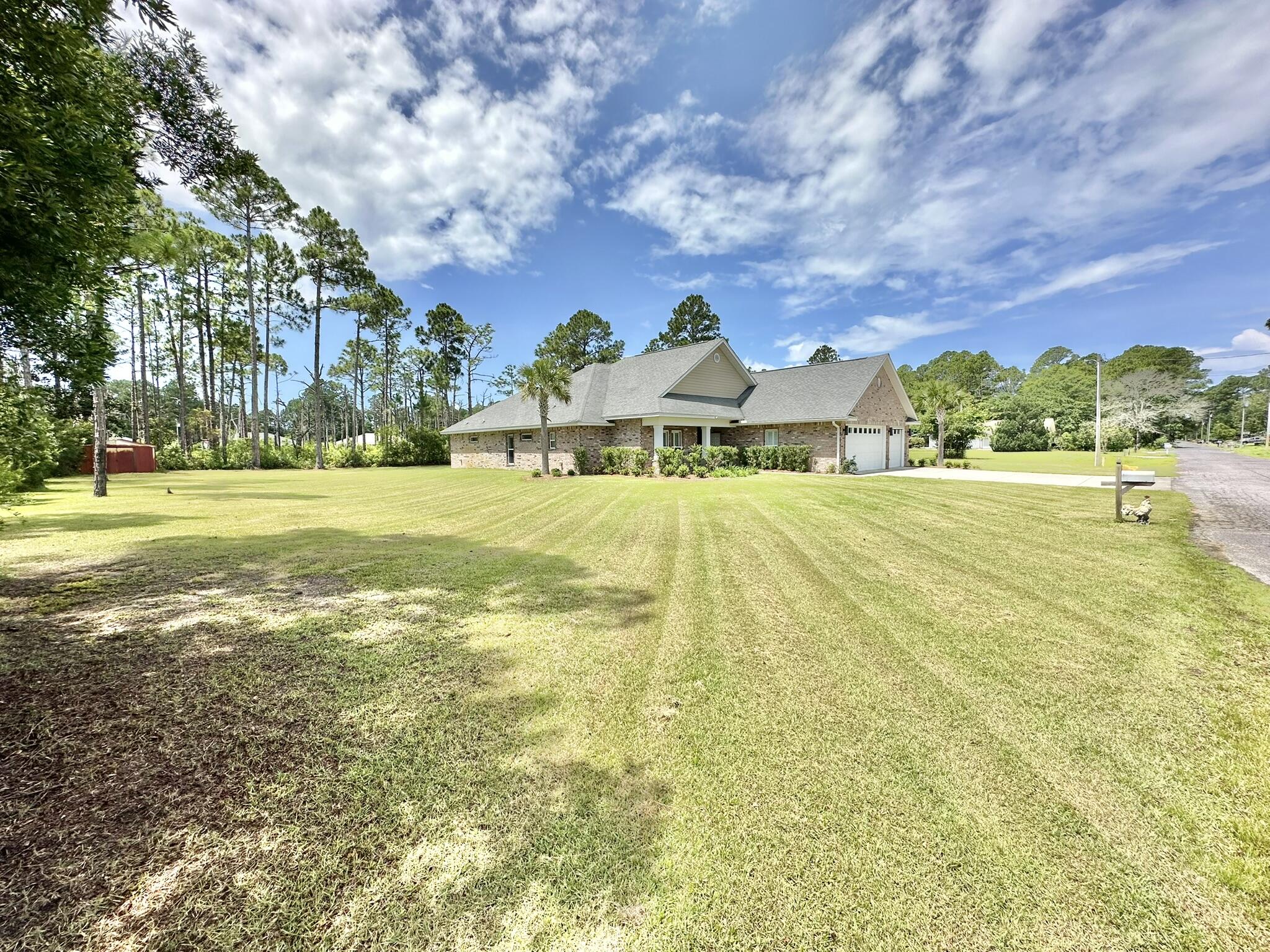 PINEHURST - Residential Lease