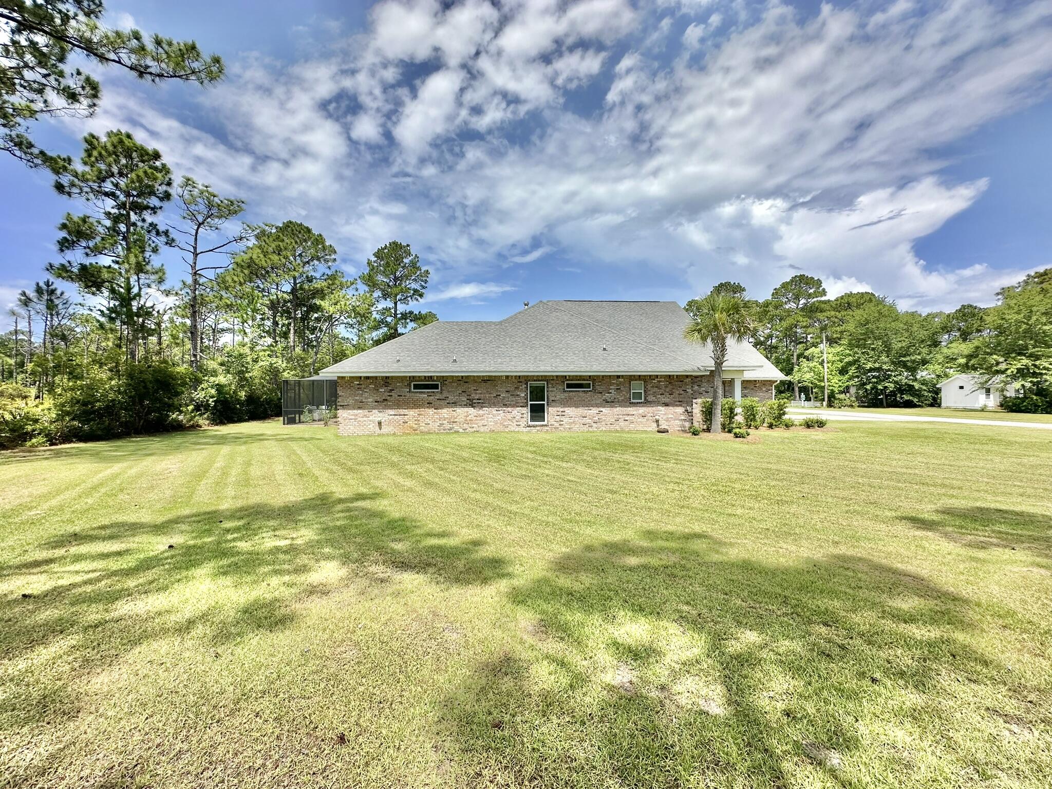 PINEHURST - Residential Lease