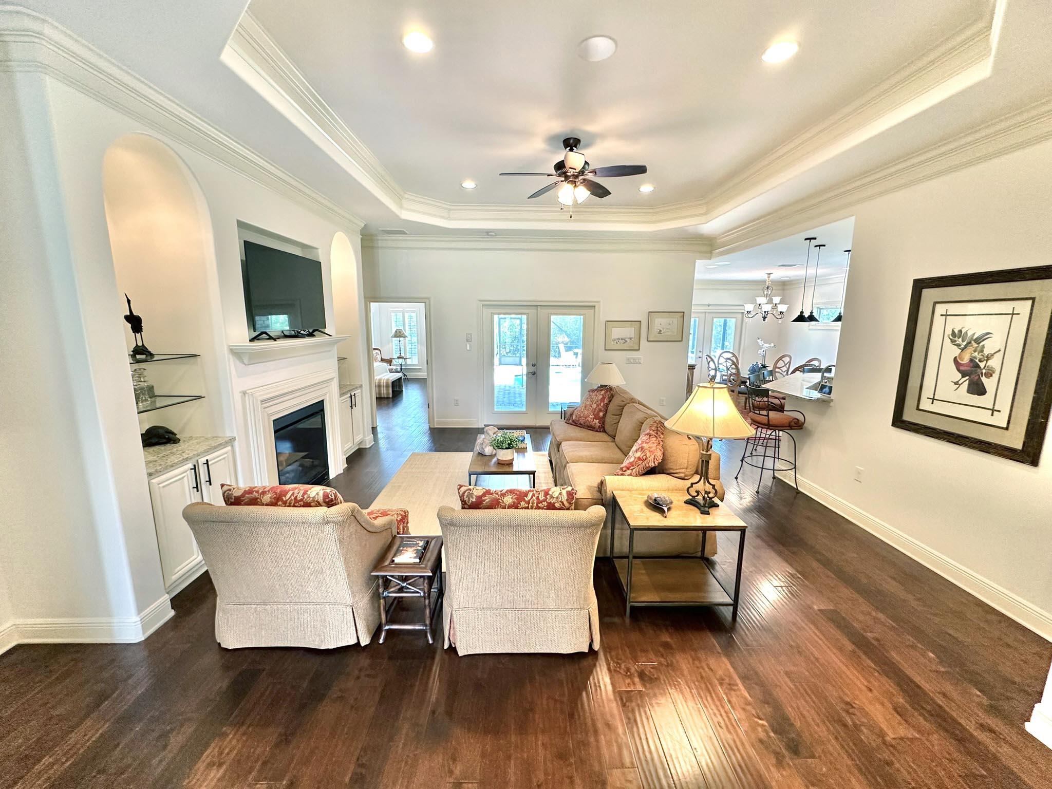 PINEHURST - Residential Lease