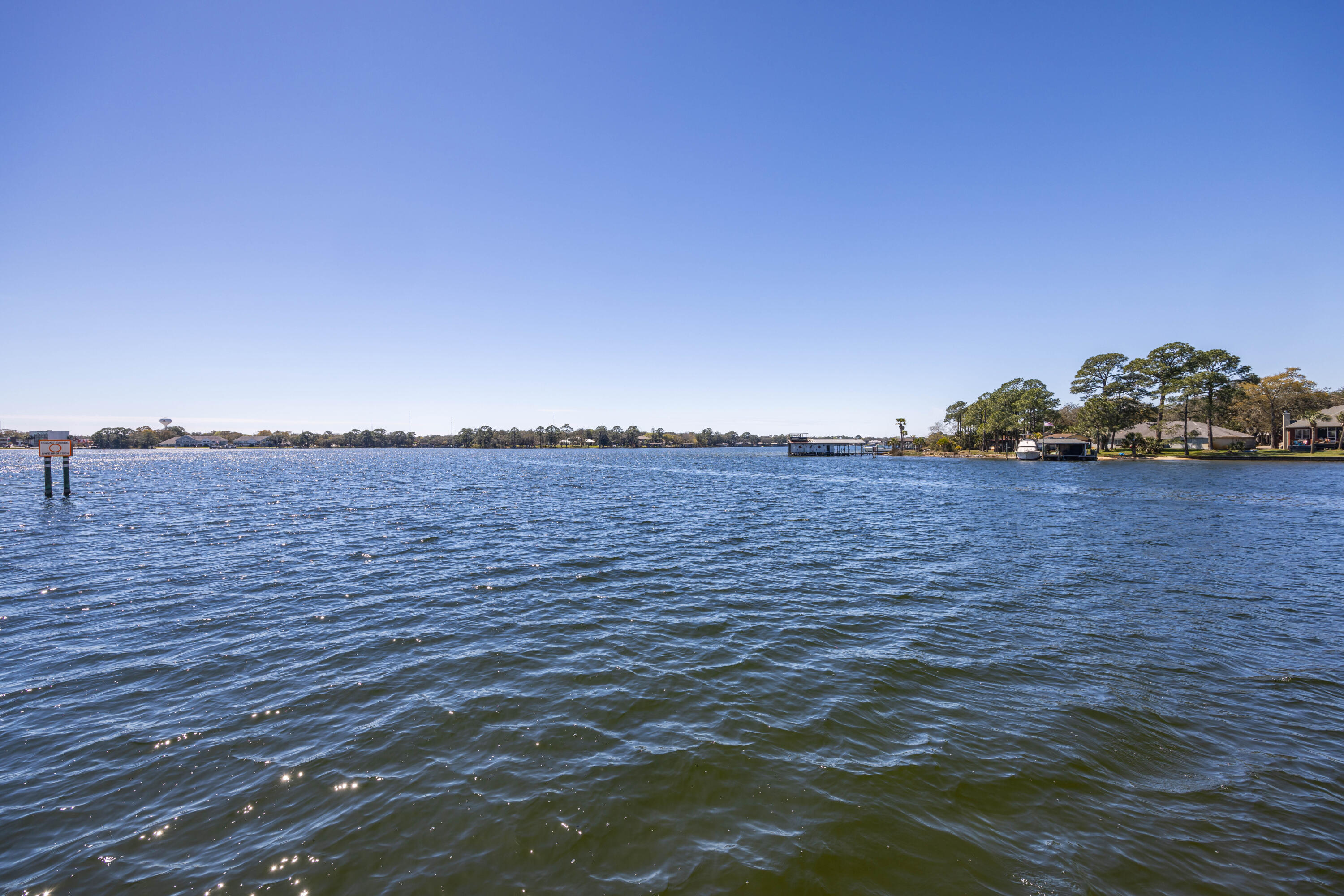 BELLA VISTA - Residential