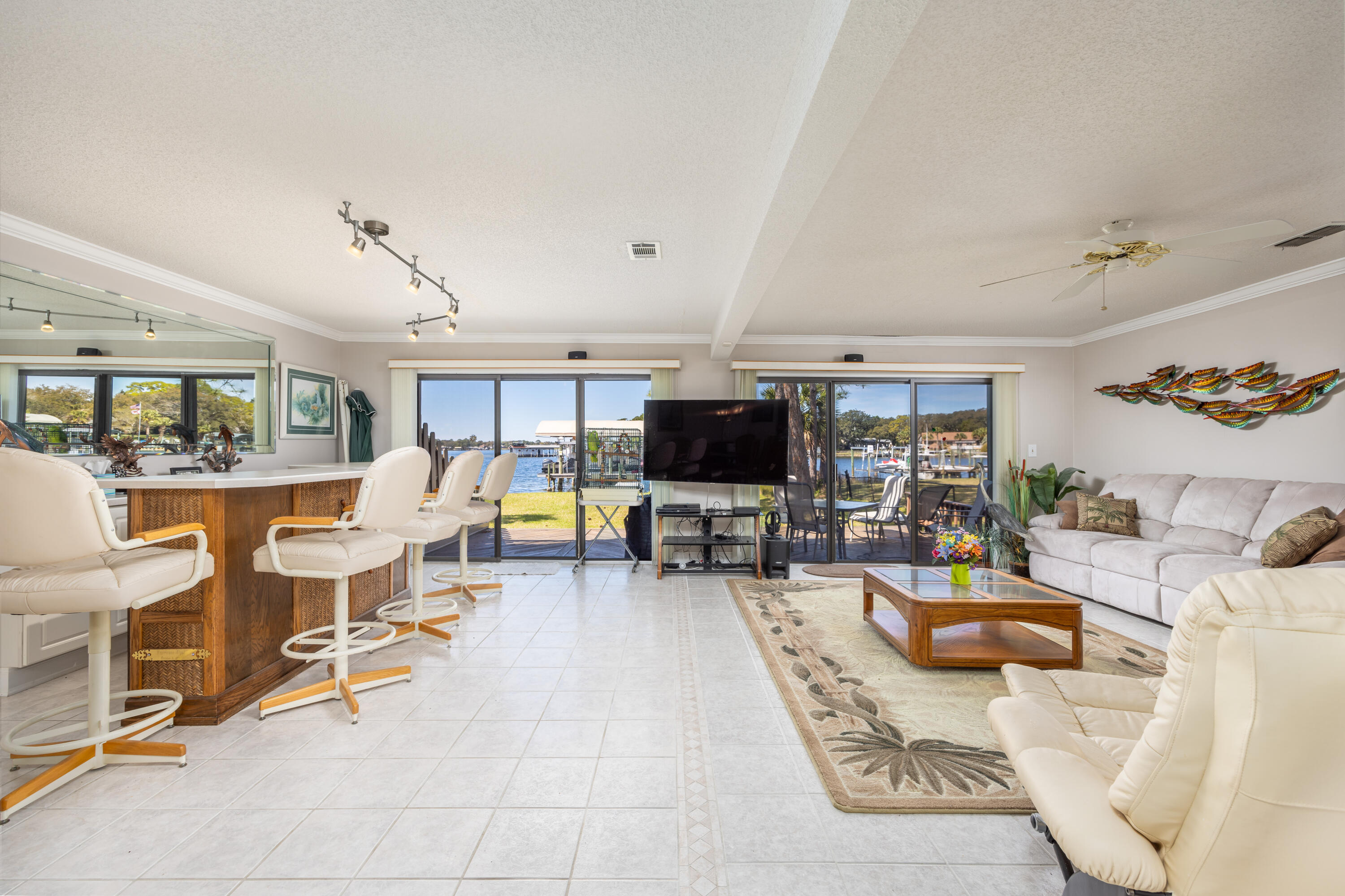 BELLA VISTA - Residential