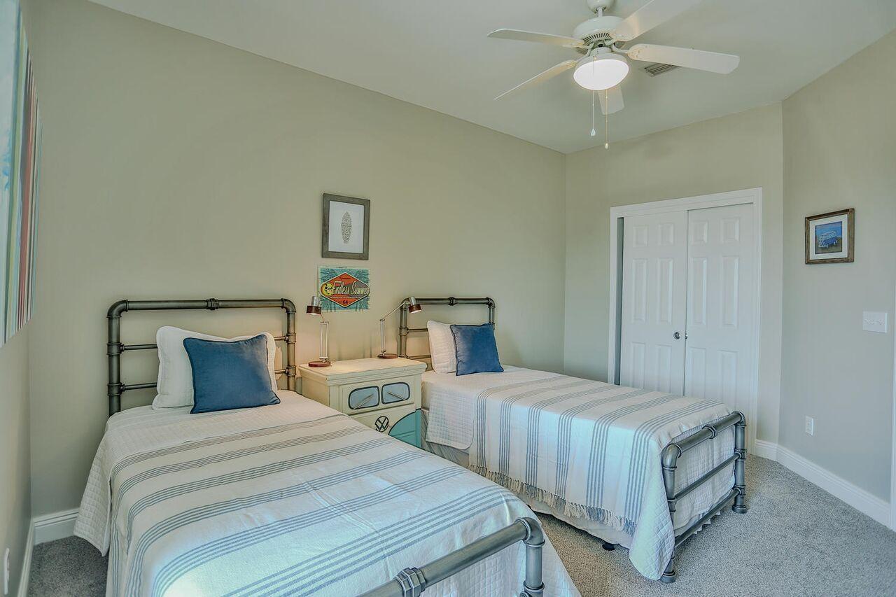 VILLAGE AT BLUE MOUNTAIN BEACH - Residential