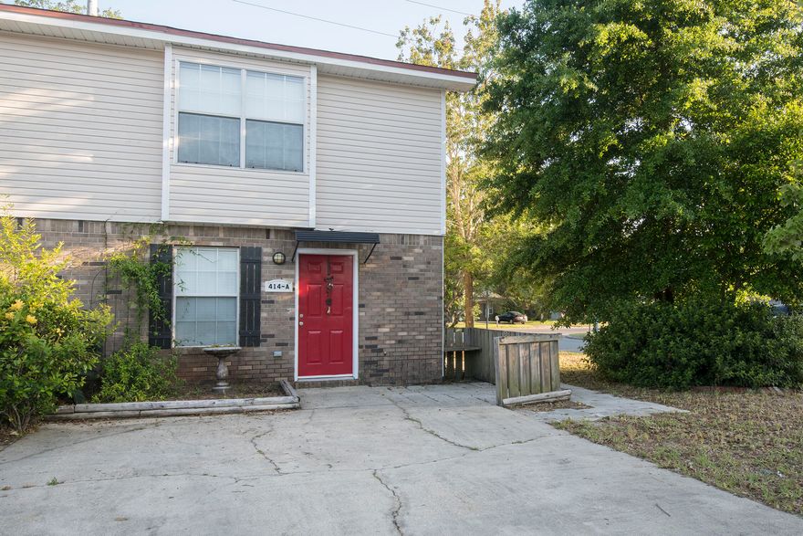 New 3D roof in 2020. New flooring downstairs. This townhome is in excellent condition and has a very spacious and open layout.  It doesn't get better than an end unit with extra yard space, more privacy, brick paver patio in the back yard and a large attached shed. Schedule your showing soon, as this won't last long.