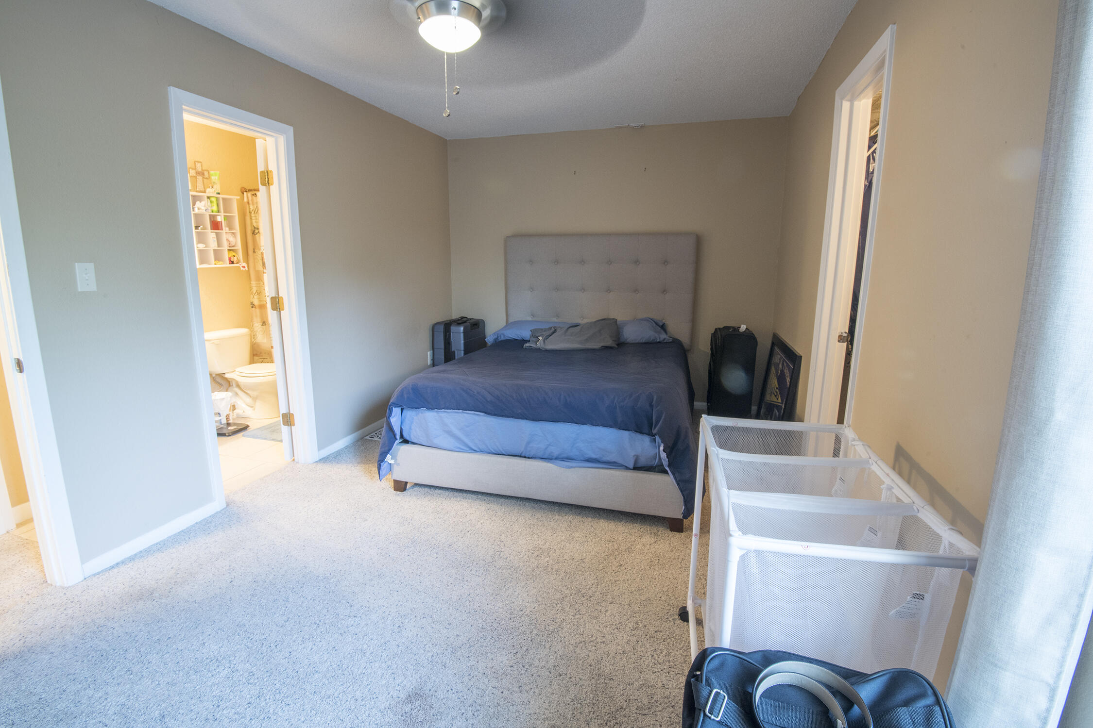 VIKING MANOR PH 1 LOT 1 BLK B - Residential