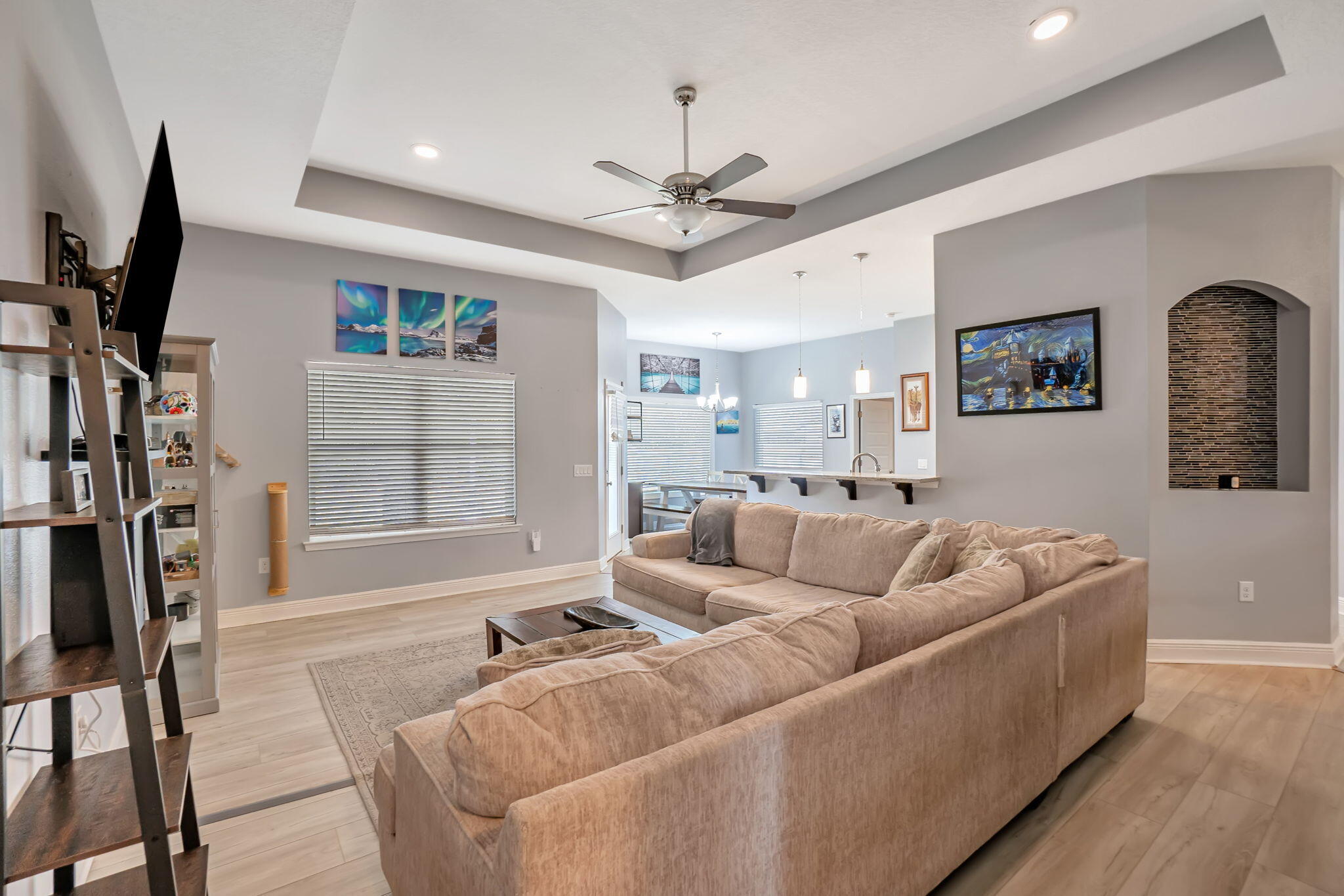 NAVARRE S/D 2ND ADDN - Residential