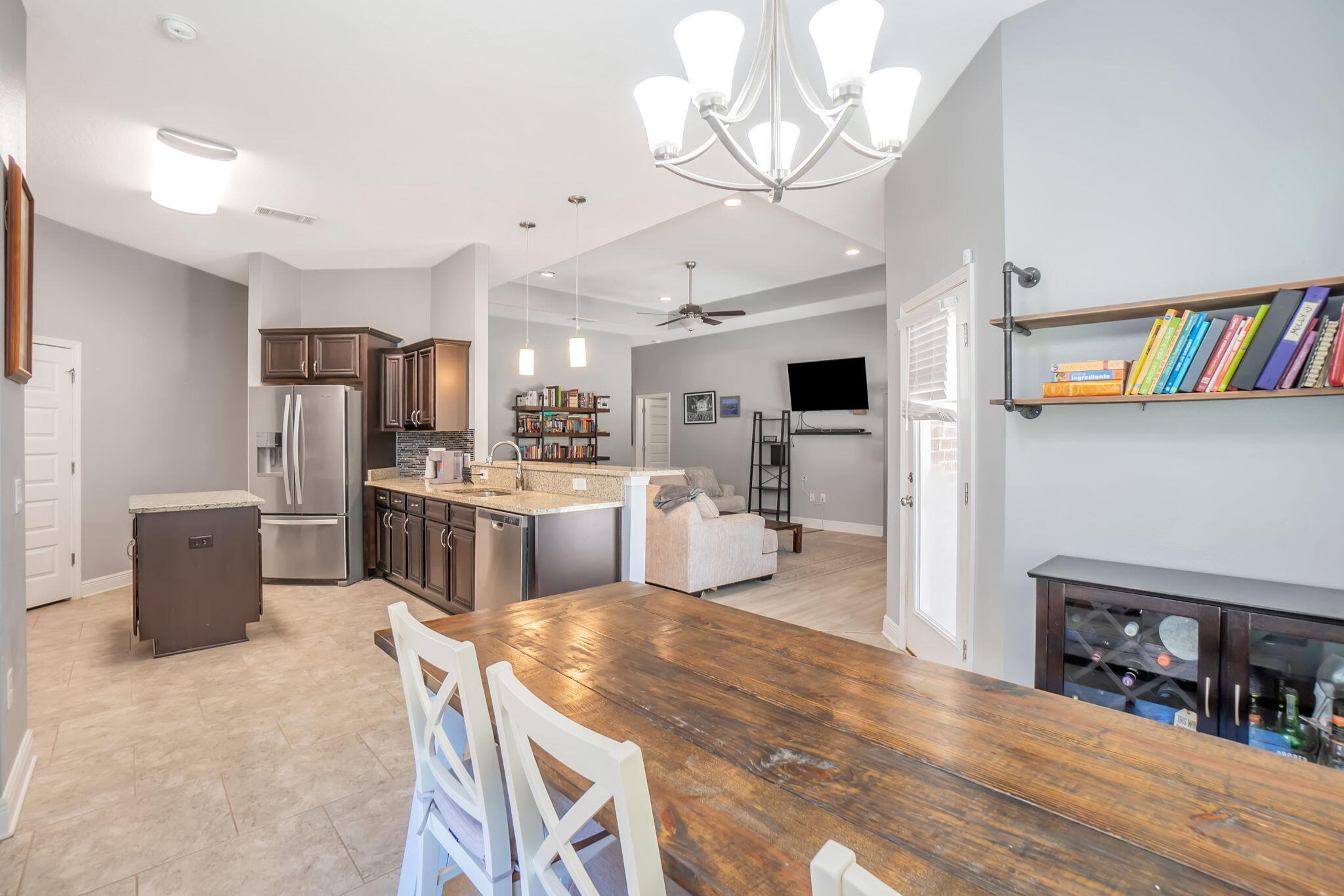NAVARRE S/D 2ND ADDN - Residential