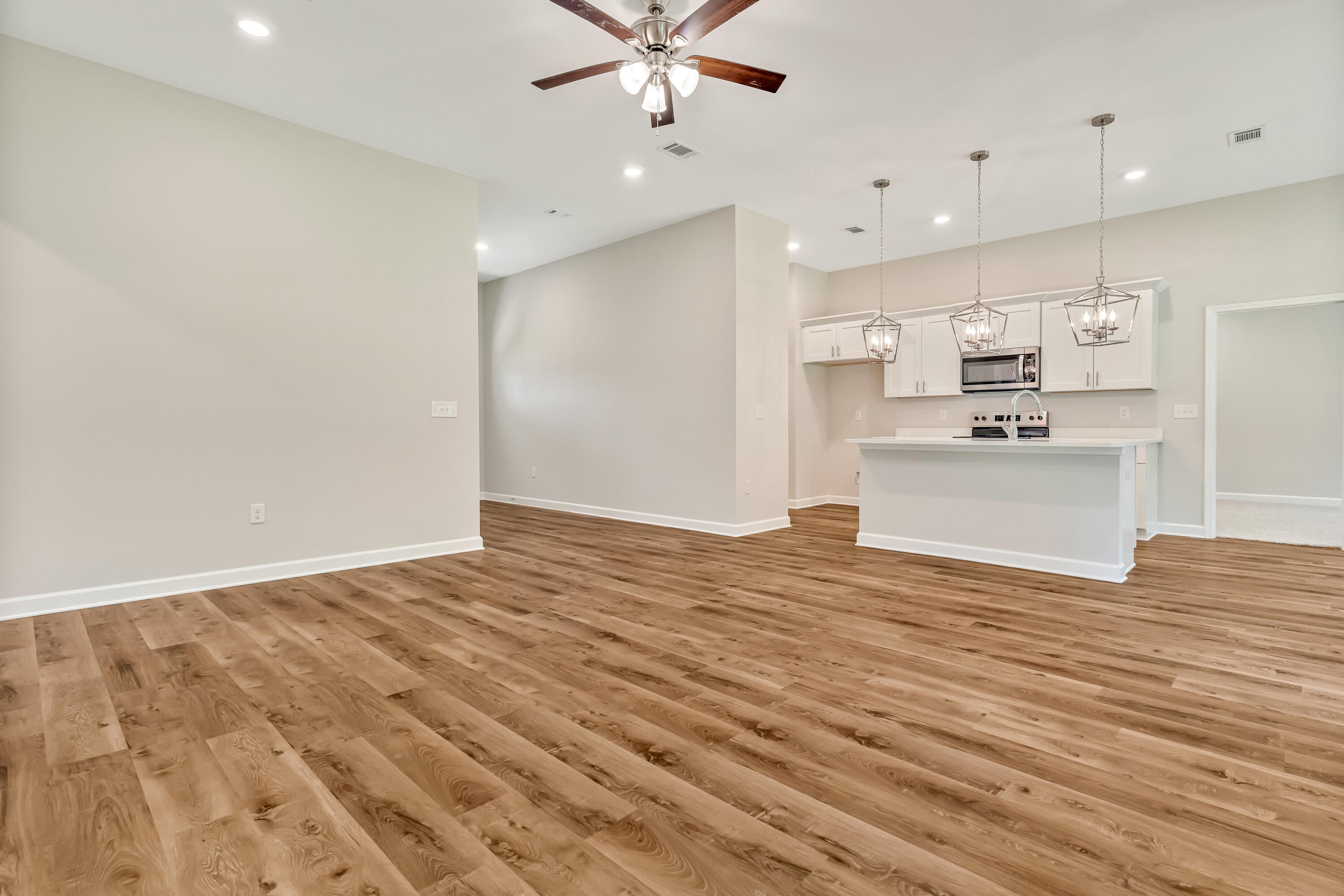 HOMEWOOD EST - Residential