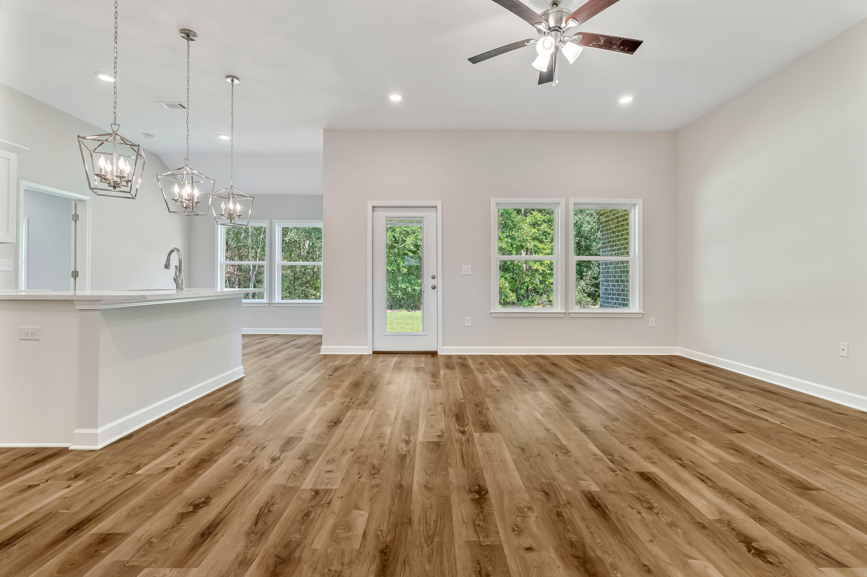 HOMEWOOD EST - Residential