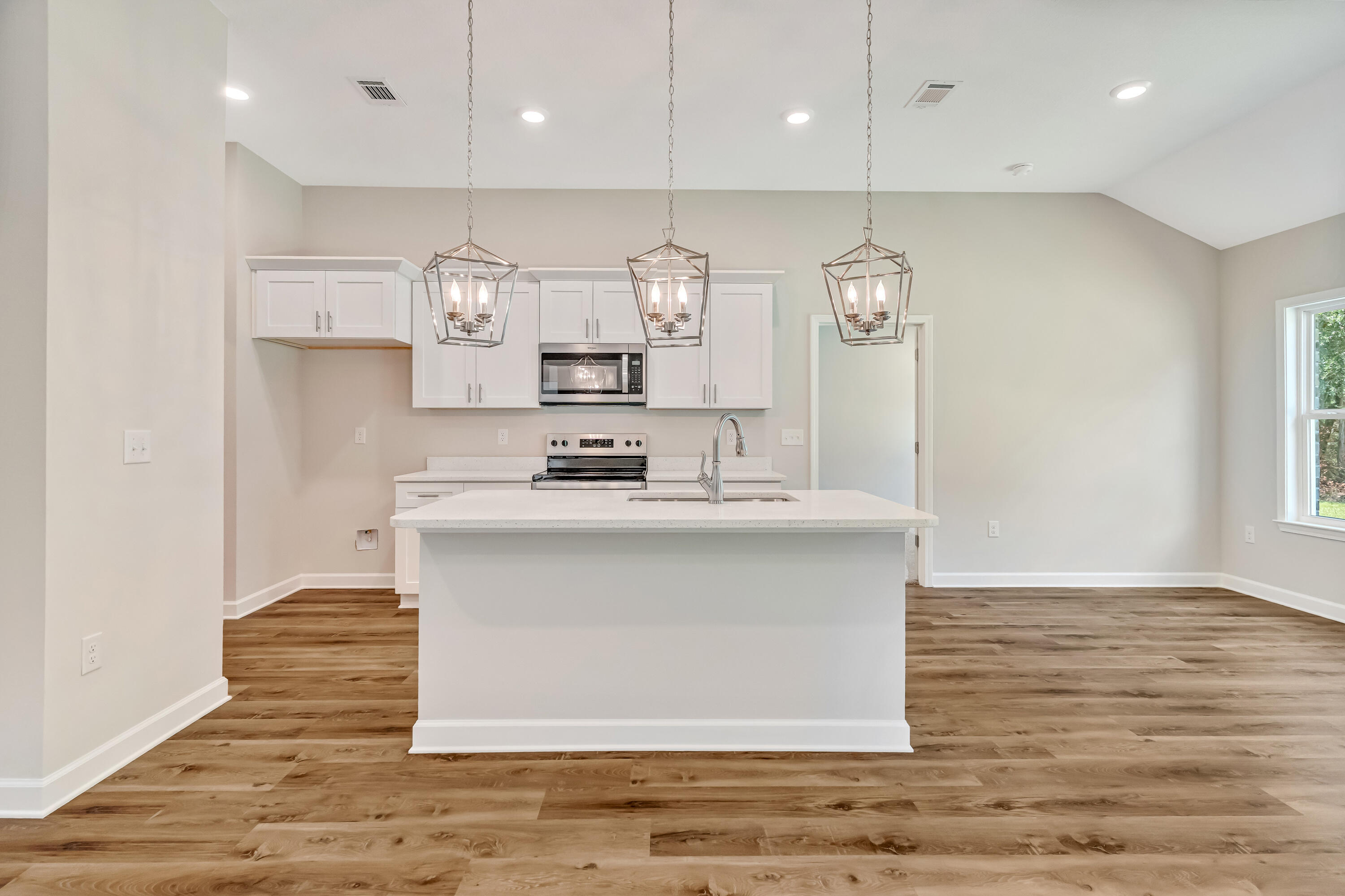 HOMEWOOD EST - Residential