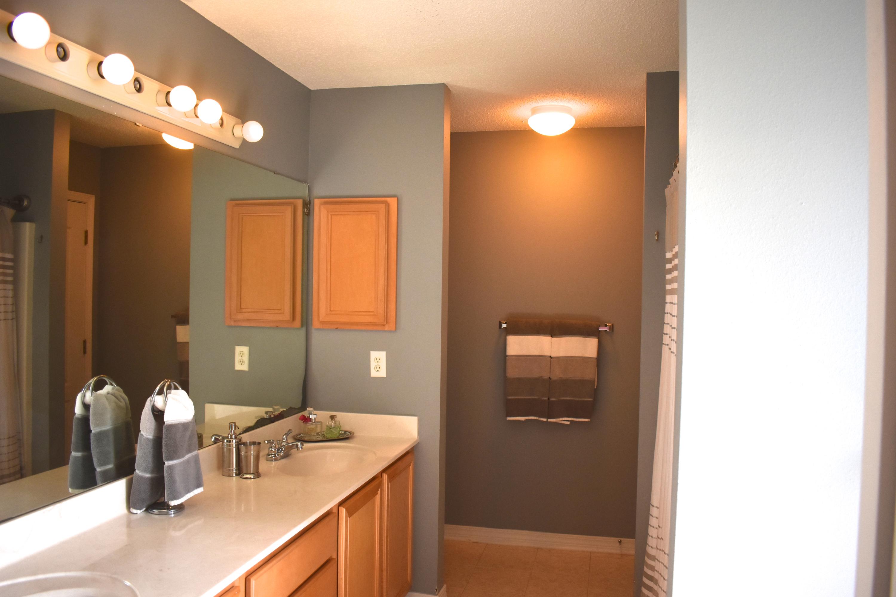 DRIFTWOOD ESTATES - Residential