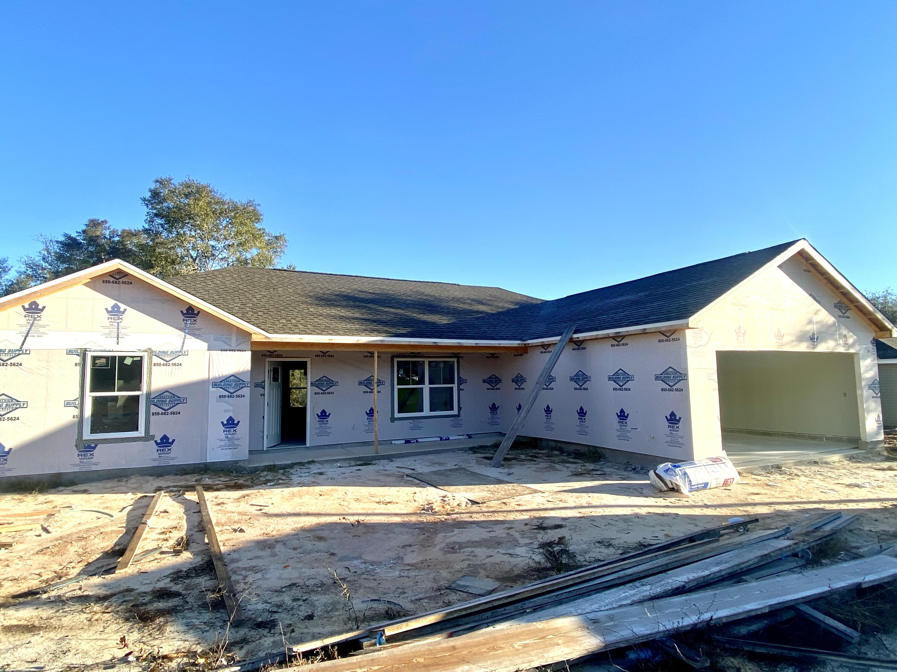 OAKWOOD LAKES ESTATES - Residential