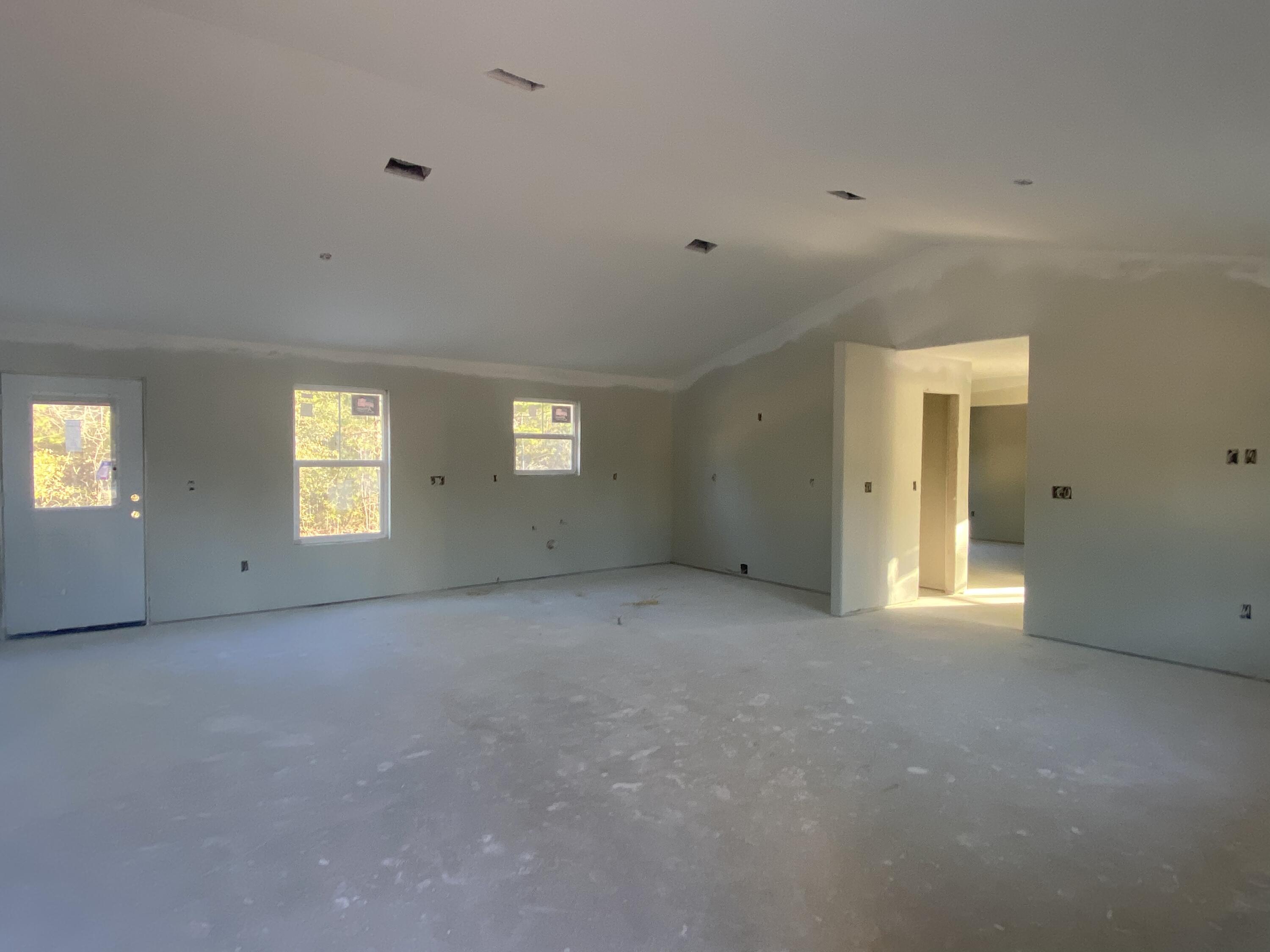 OAKWOOD LAKES ESTATES - Residential