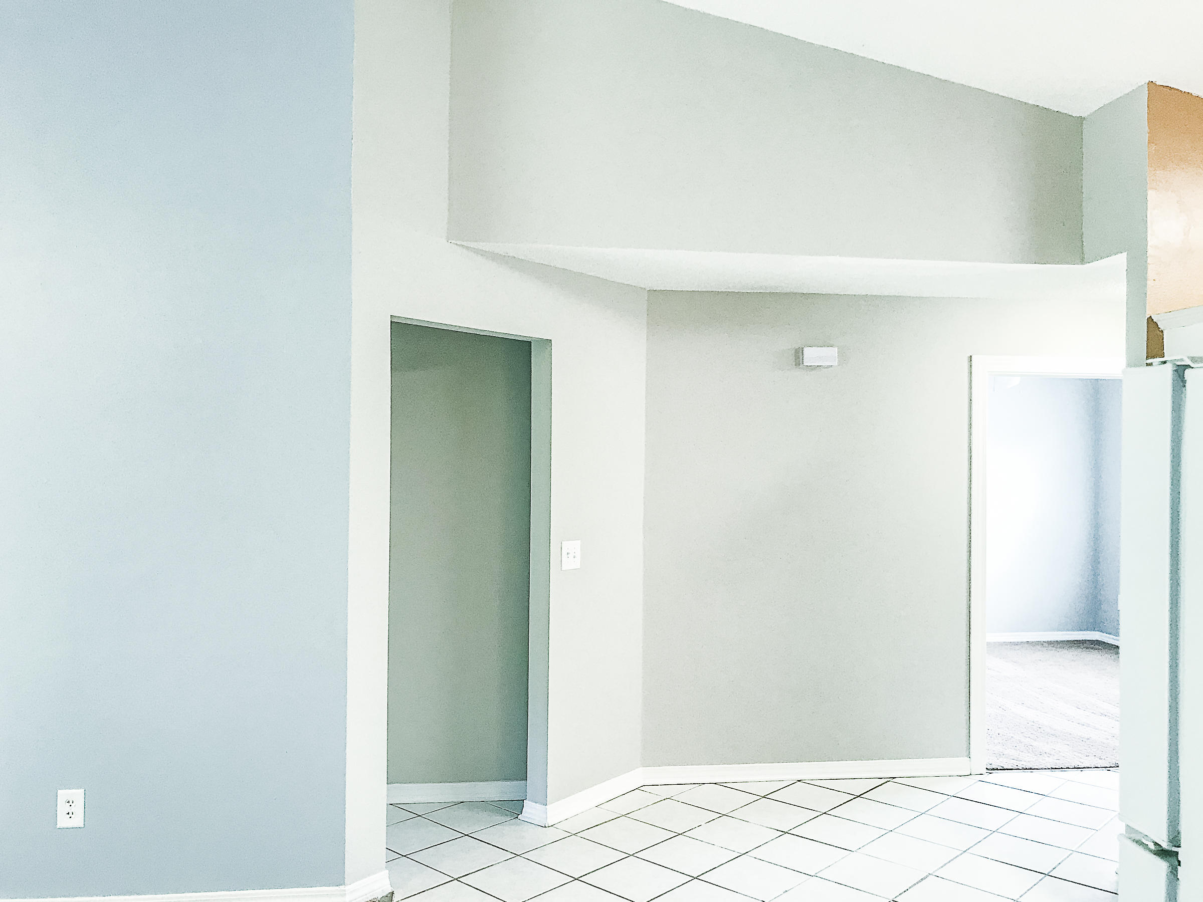 COUNTRYVIEW ESTATES 8TH ADDN - Residential Lease