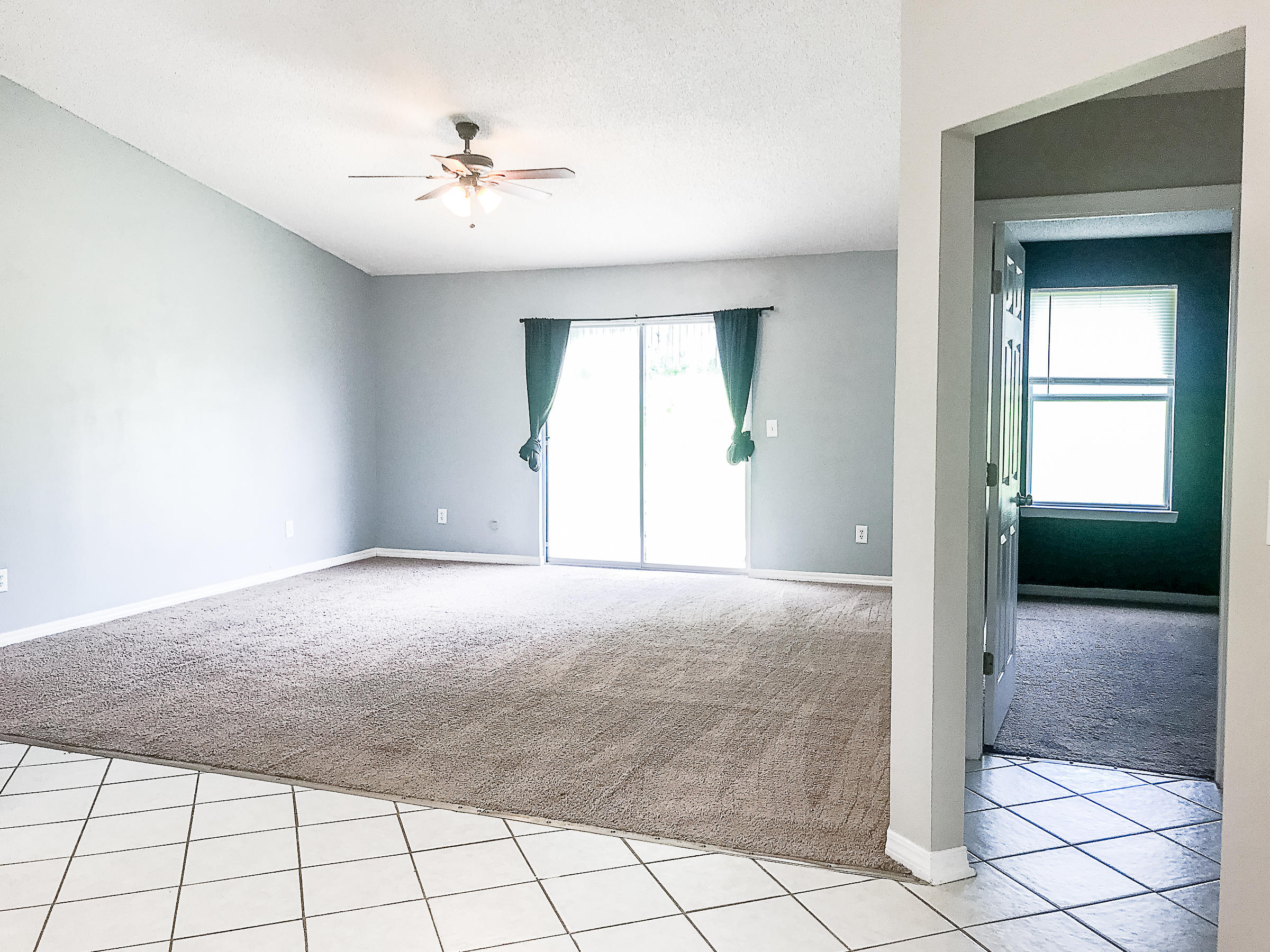 COUNTRYVIEW ESTATES 8TH ADDN - Residential Lease