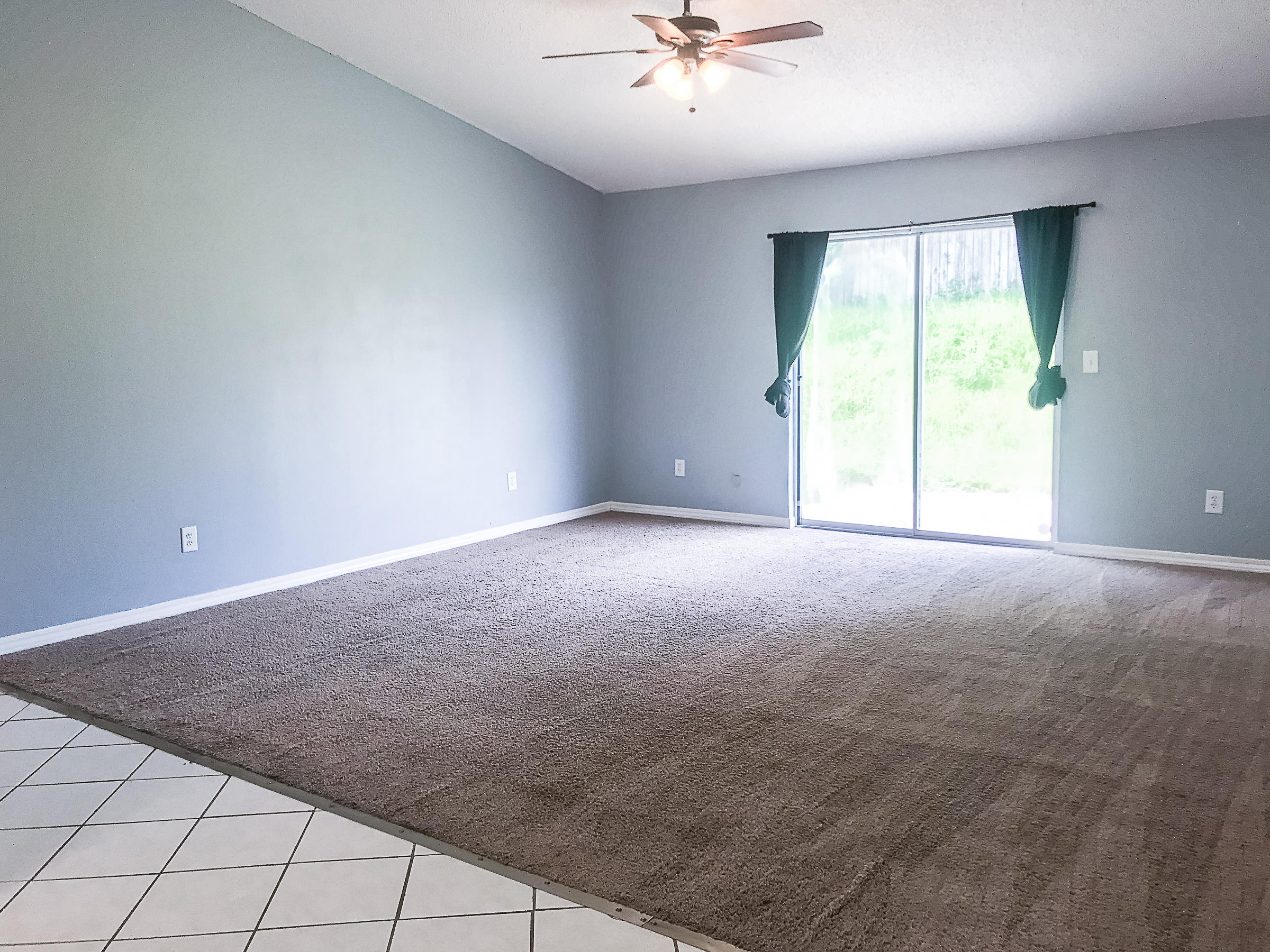 COUNTRYVIEW ESTATES 8TH ADDN - Residential Lease