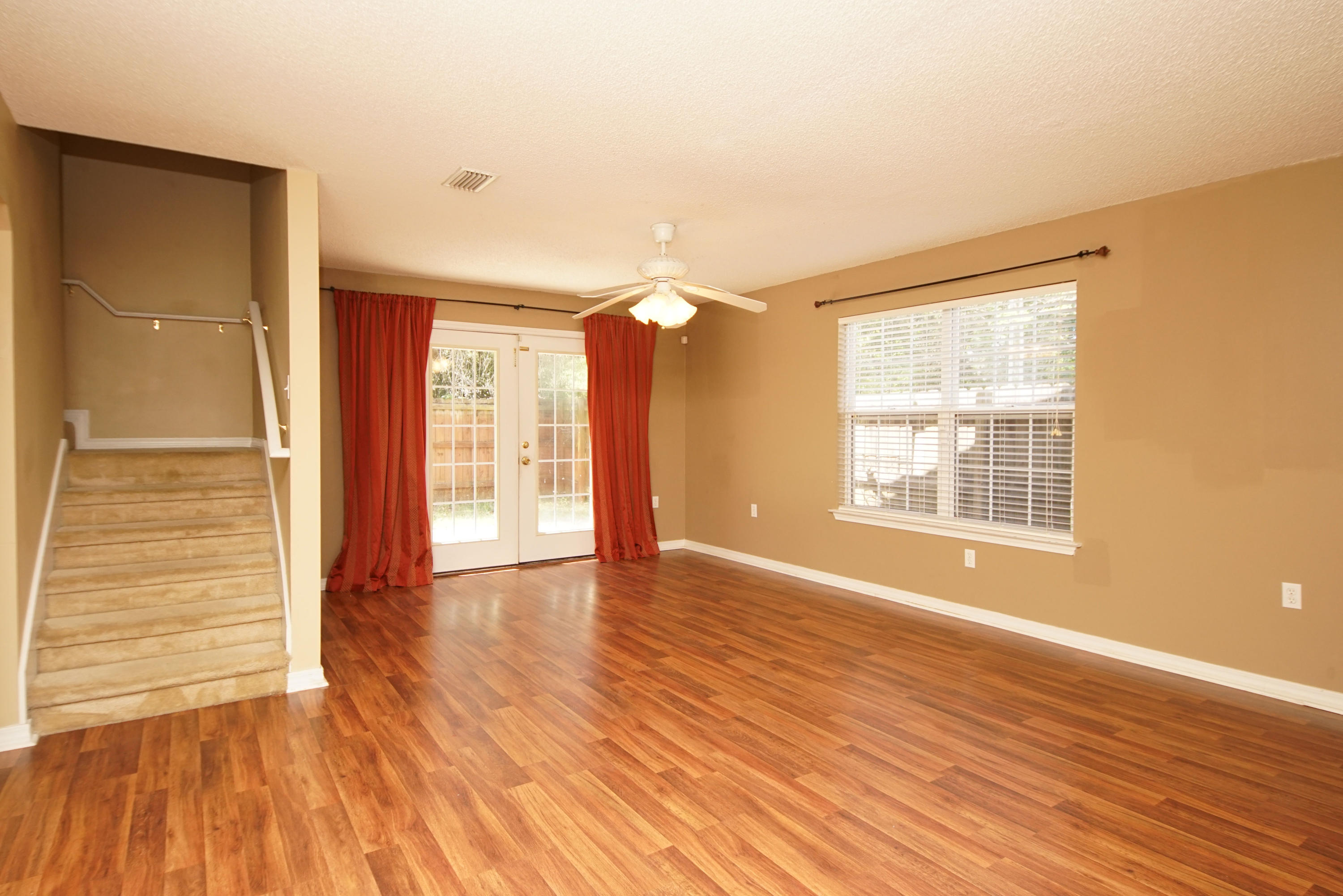 OAK PARK ESTATES - Residential