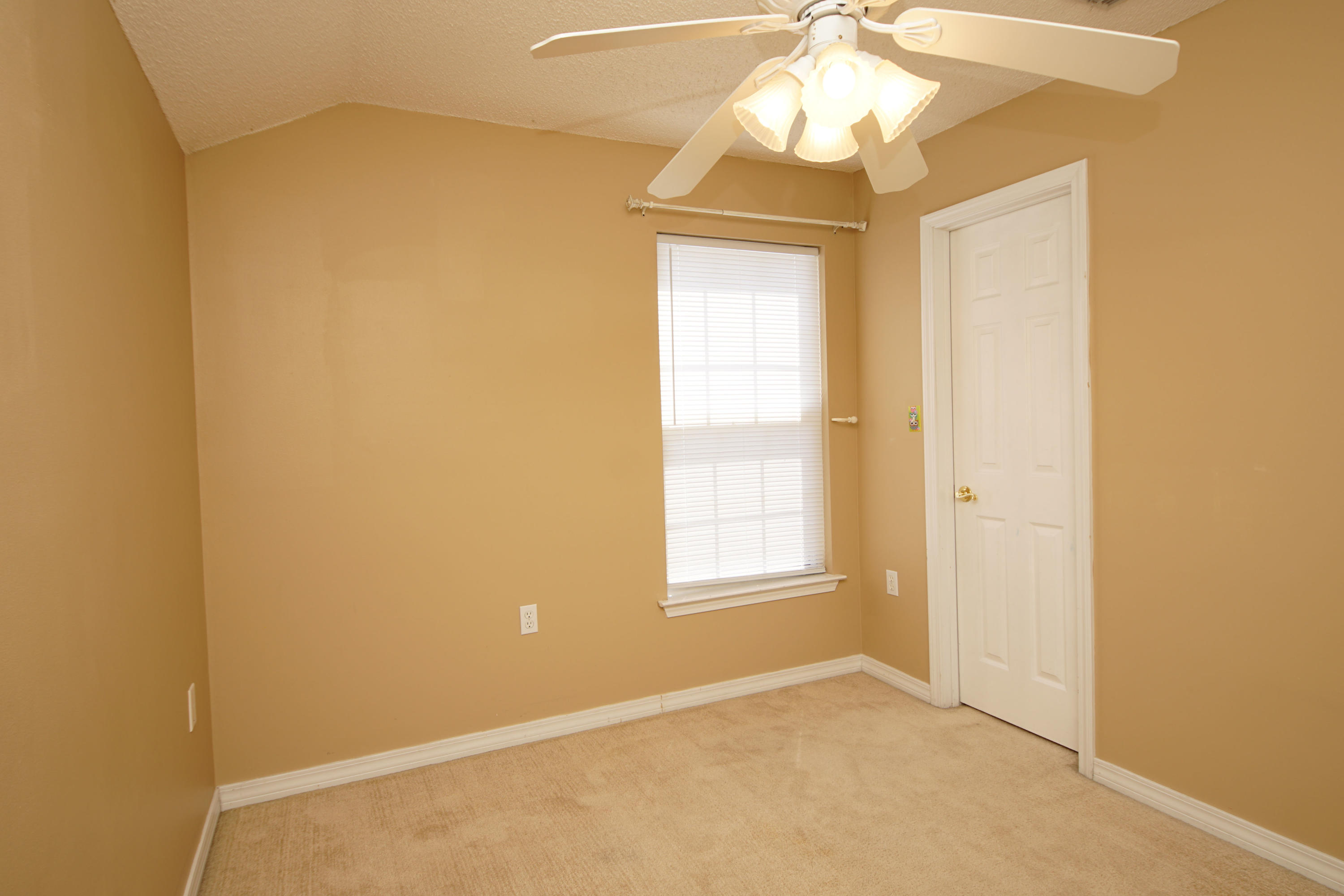 OAK PARK ESTATES - Residential