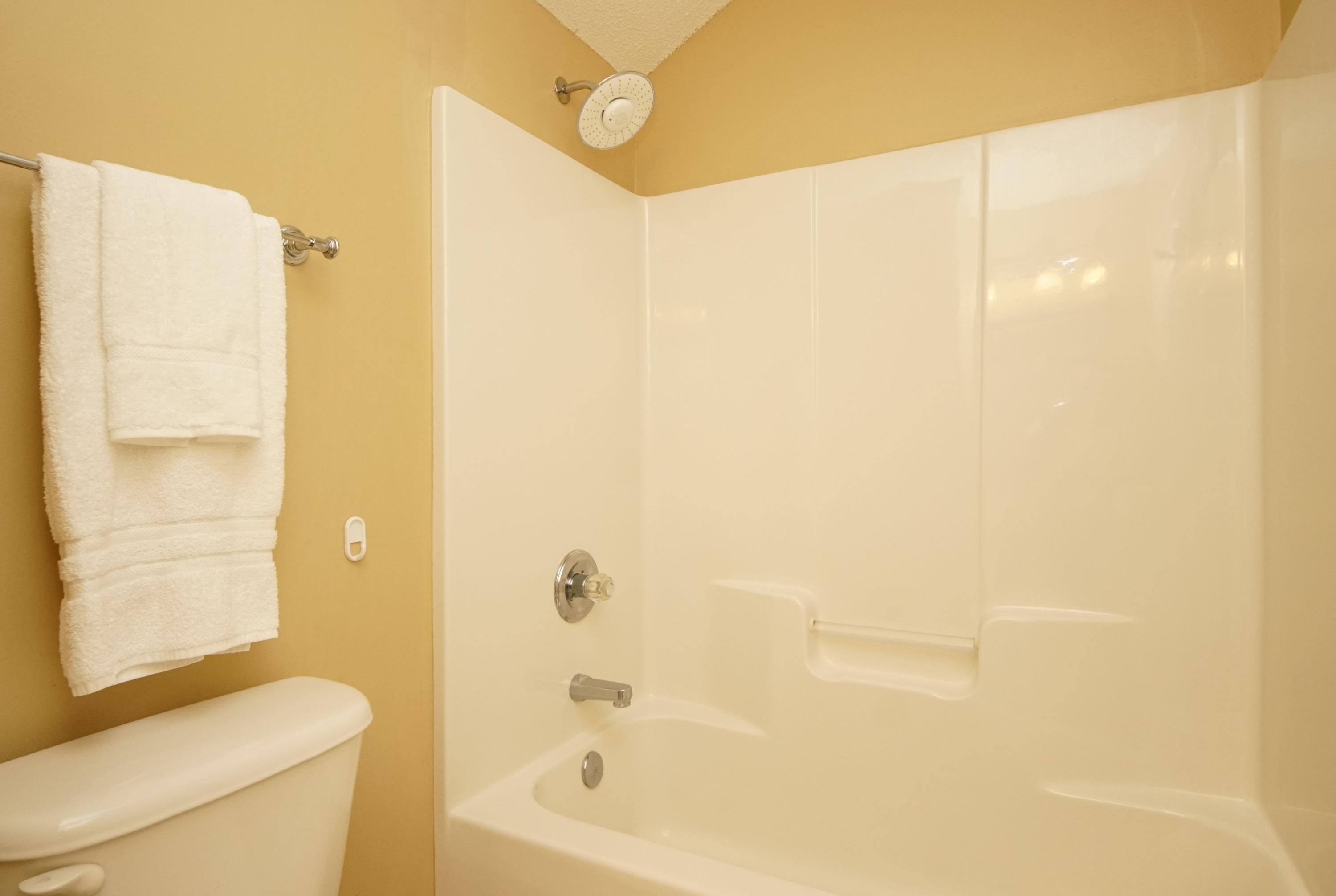 OAK PARK ESTATES - Residential