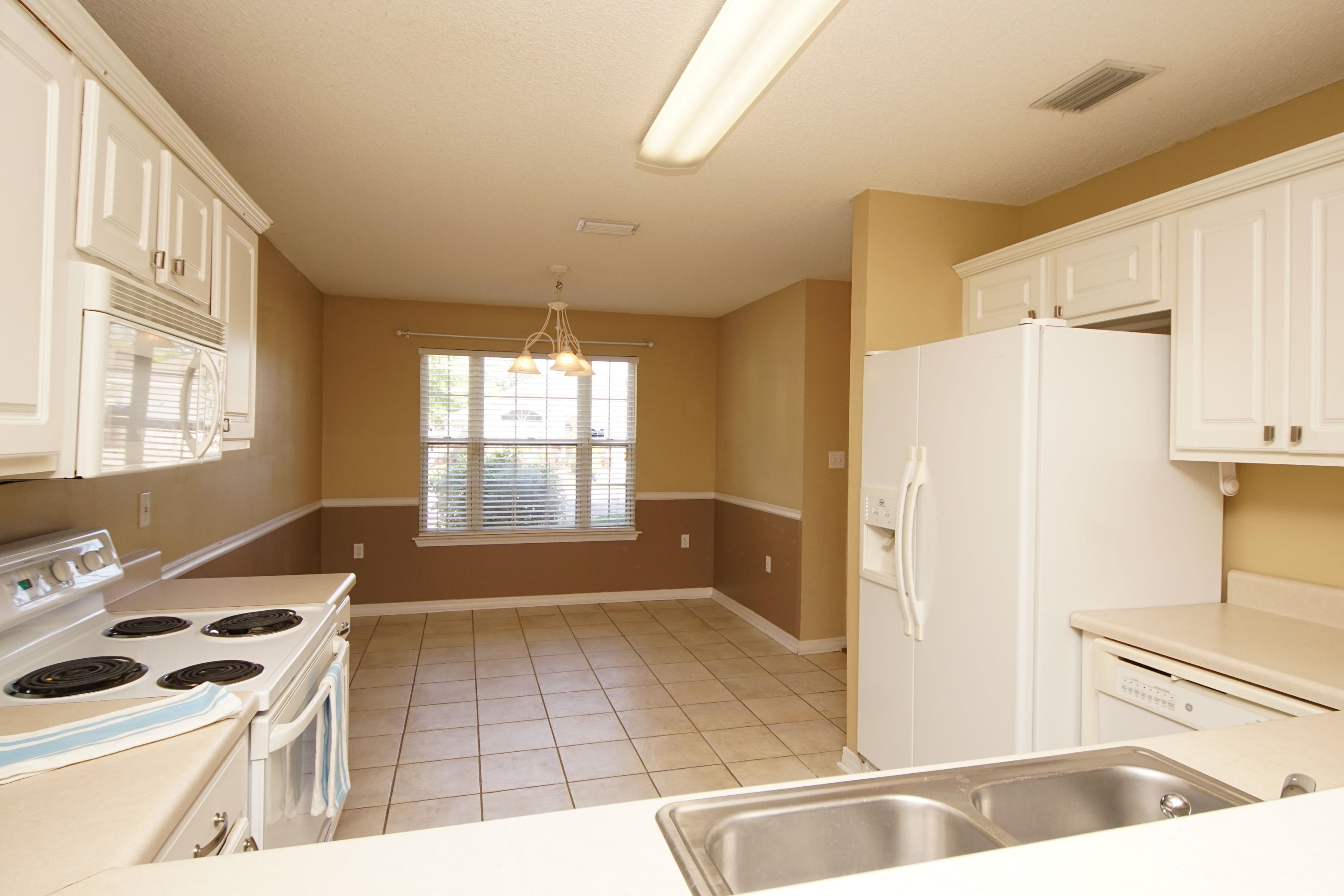 OAK PARK ESTATES - Residential