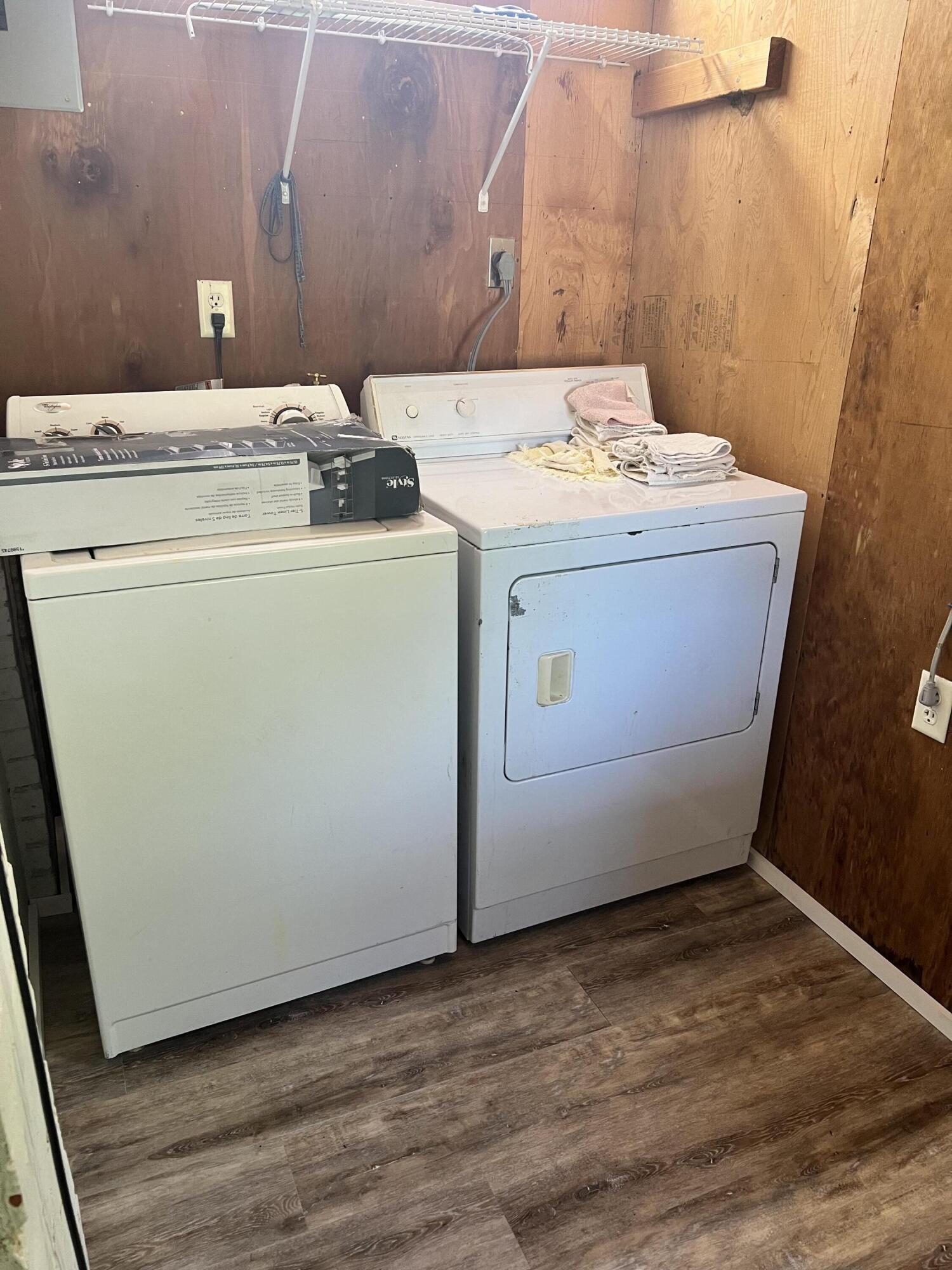 CRESTVIEW LOT 2 BLK 134 - Residential Lease