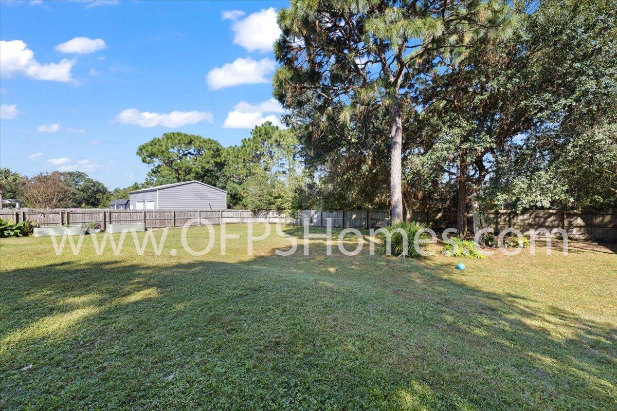 HOLLEY BY THE SEA - Residential Lease