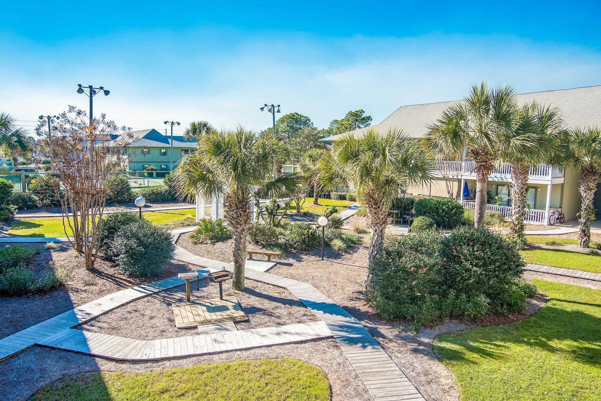 BEACHWOOD VILLAS CONDO - Residential