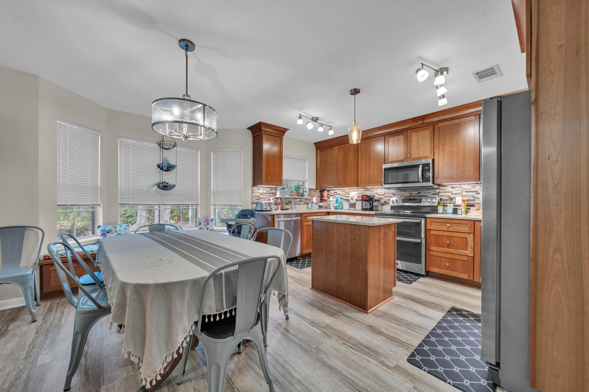 FAIRWAY LAKES PH 2 - Residential