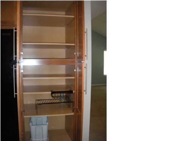 ROYAL OAK VILLAGE - Residential