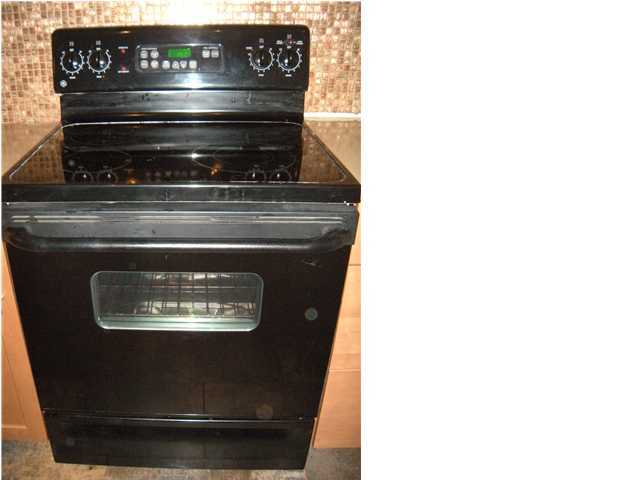 ROYAL OAK VILLAGE - Residential