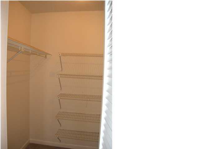 ROYAL OAK VILLAGE - Residential