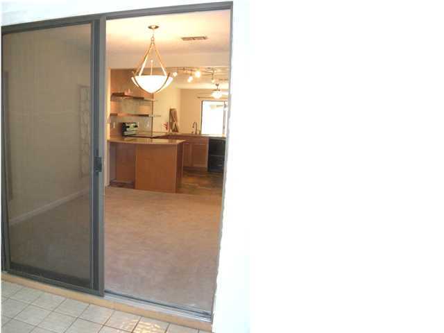 ROYAL OAK VILLAGE - Residential