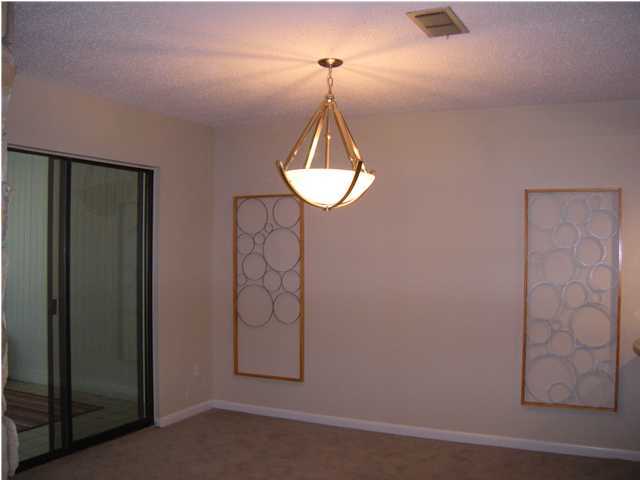 ROYAL OAK VILLAGE - Residential