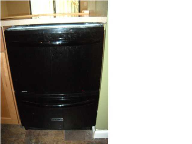 ROYAL OAK VILLAGE - Residential