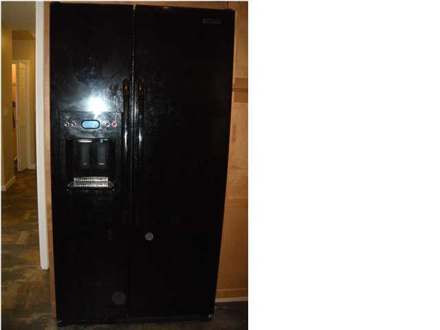 ROYAL OAK VILLAGE - Residential