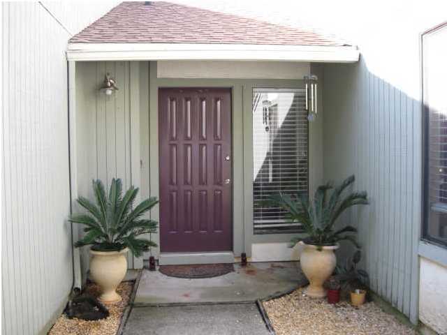 ROYAL OAK VILLAGE - Residential