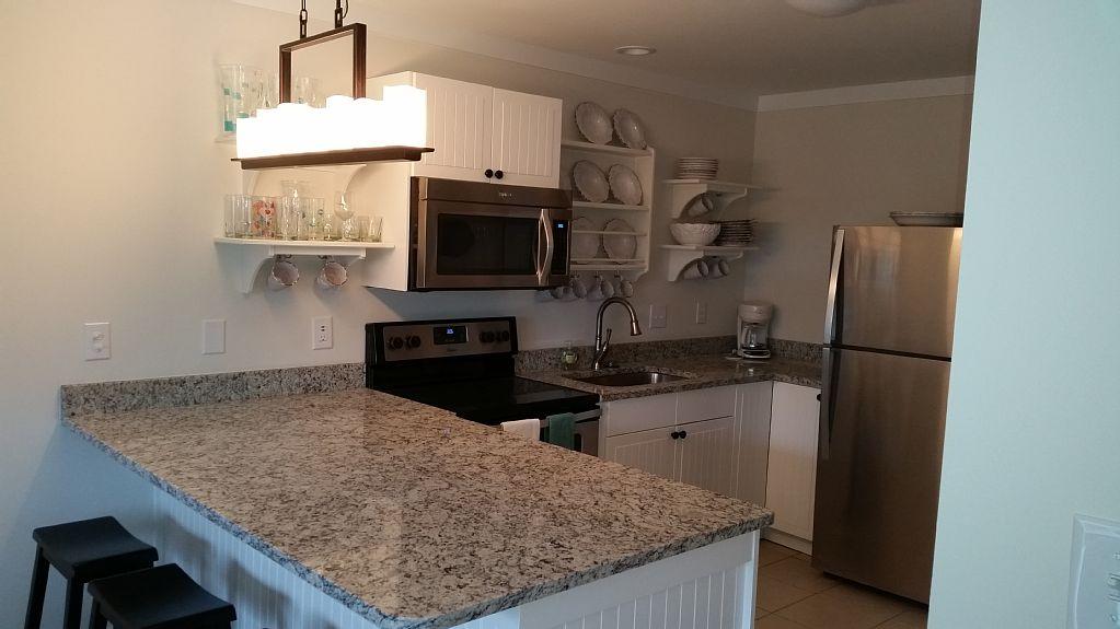 BEACHWOOD VILLAS CONDO - Residential