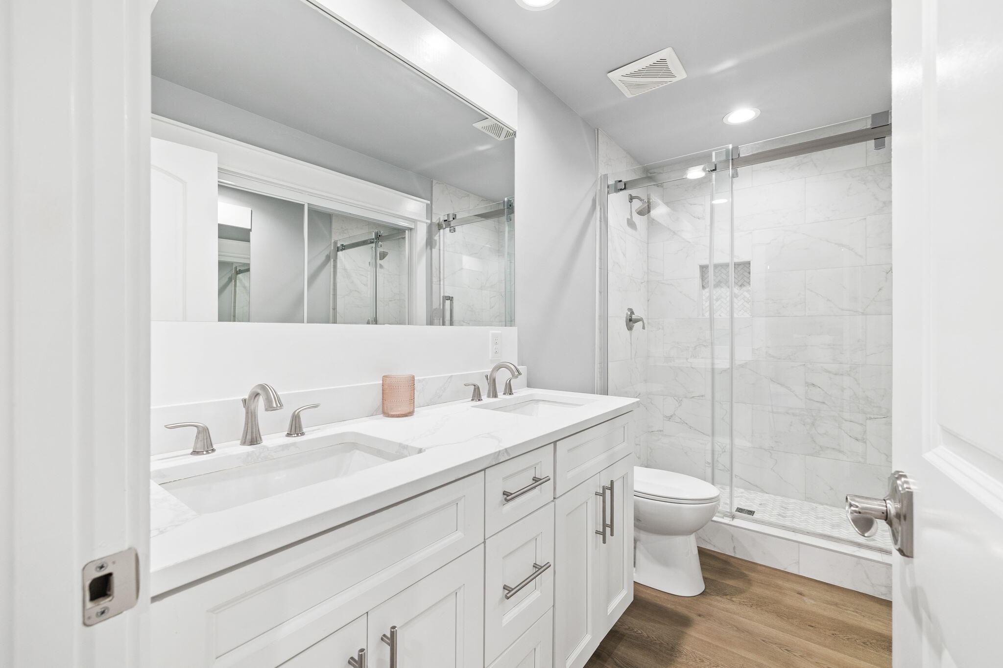 TREETOP VILLAGE - Residential