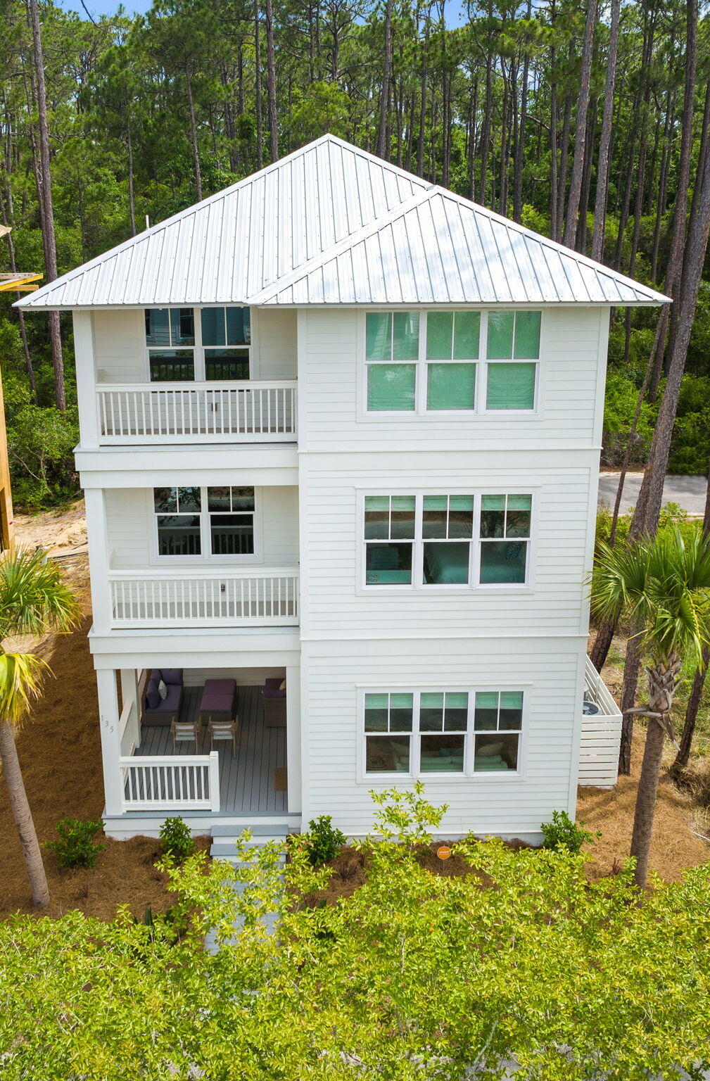 TREETOP VILLAGE - Residential