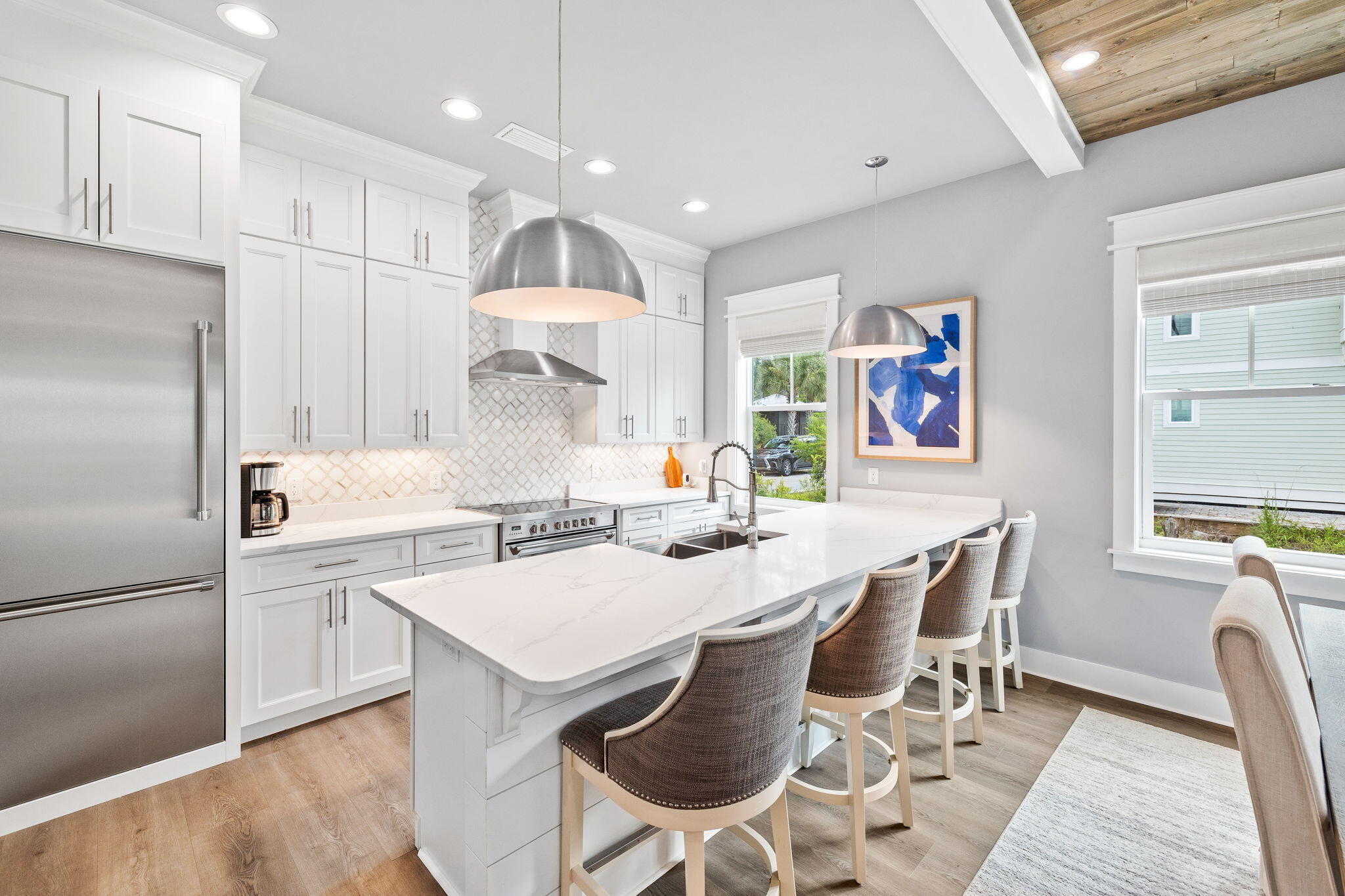 TREETOP VILLAGE - Residential