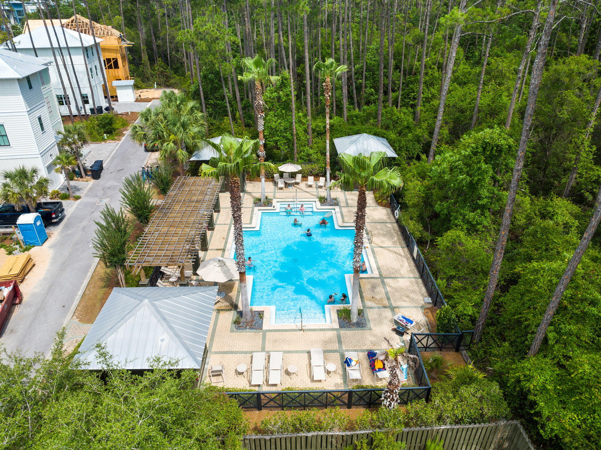 TREETOP VILLAGE - Residential