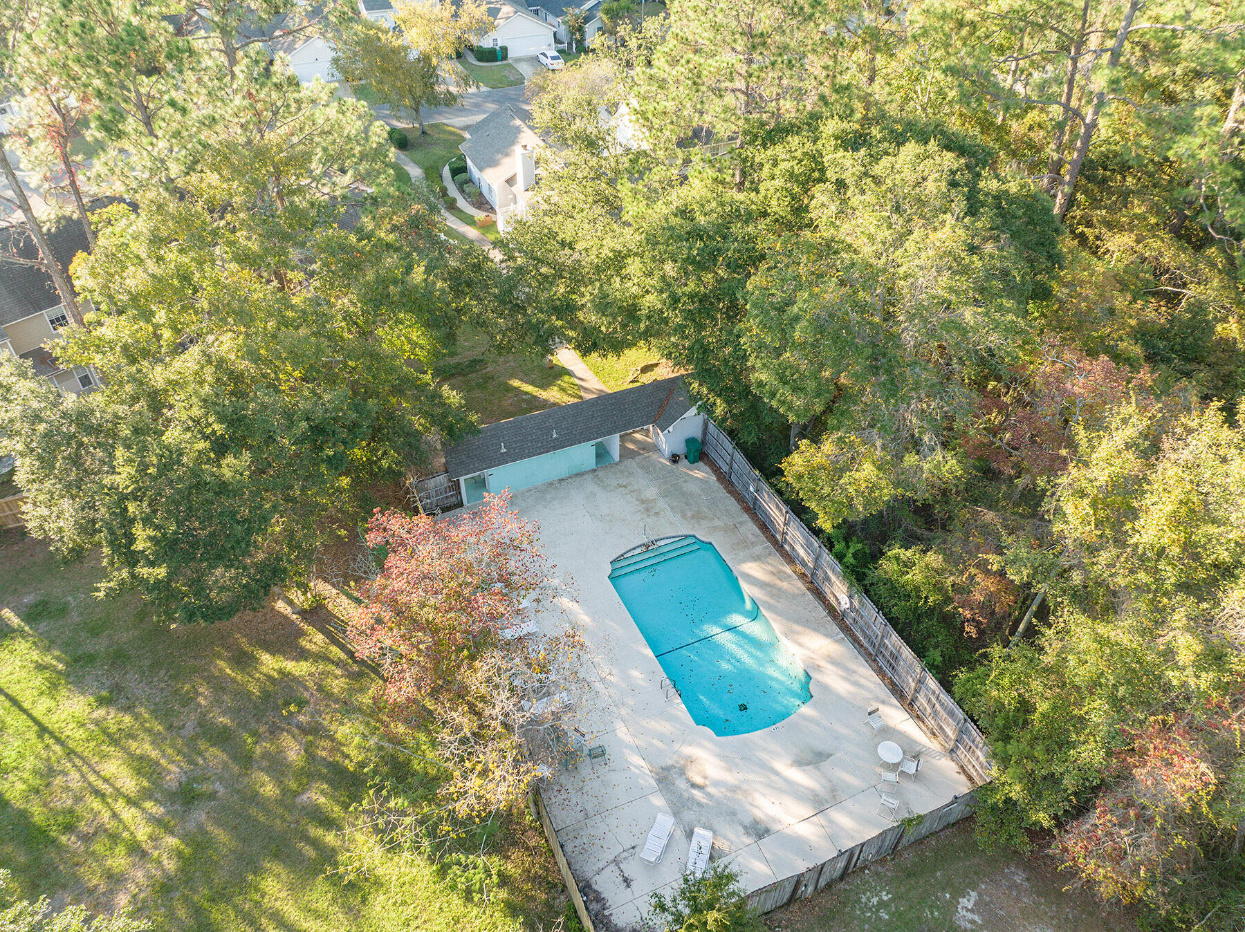 EMERALD GARDENS - Residential