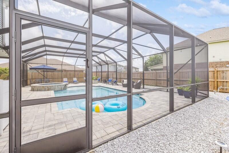 THE MEADOWS - Residential