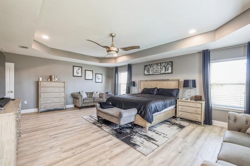 THE MEADOWS - Residential