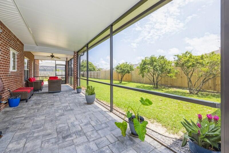 THE MEADOWS - Residential