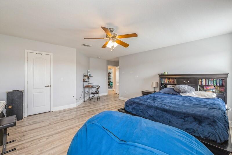 THE MEADOWS - Residential