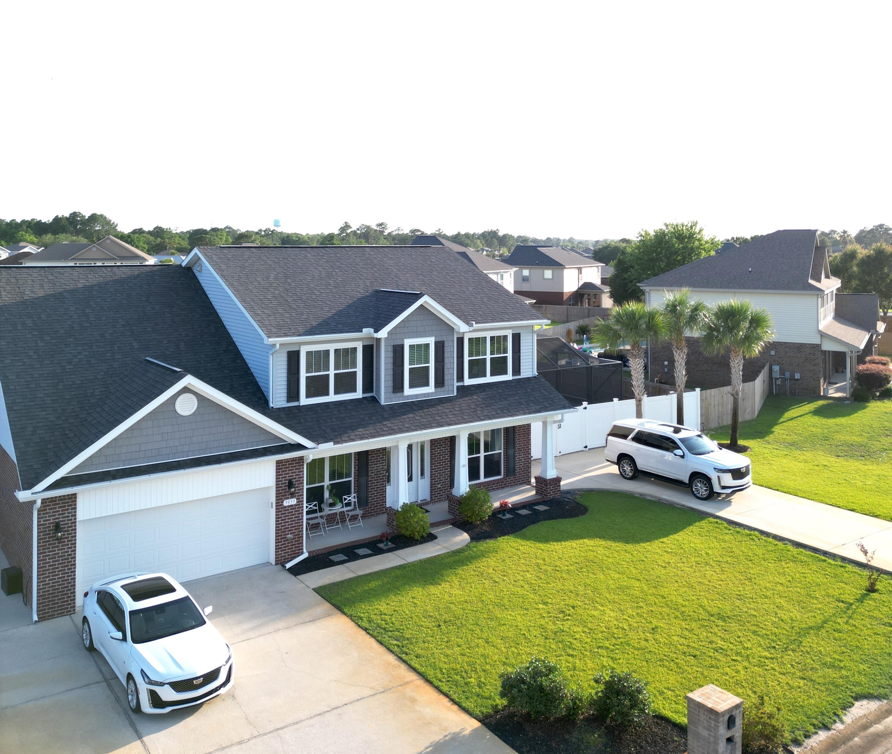 THE MEADOWS - Residential