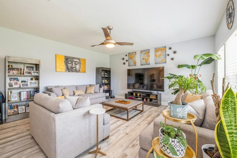 THE MEADOWS - Residential