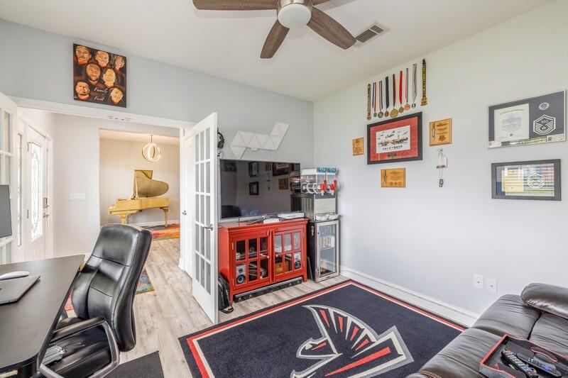 THE MEADOWS - Residential